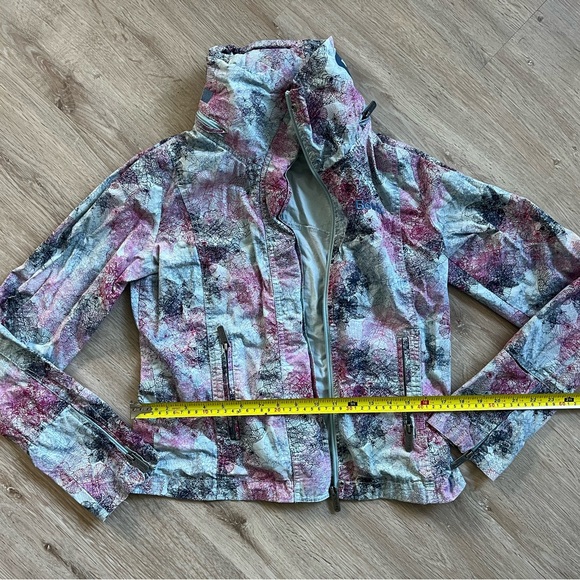 NWOT Bench jacket - Picture 3 of 8